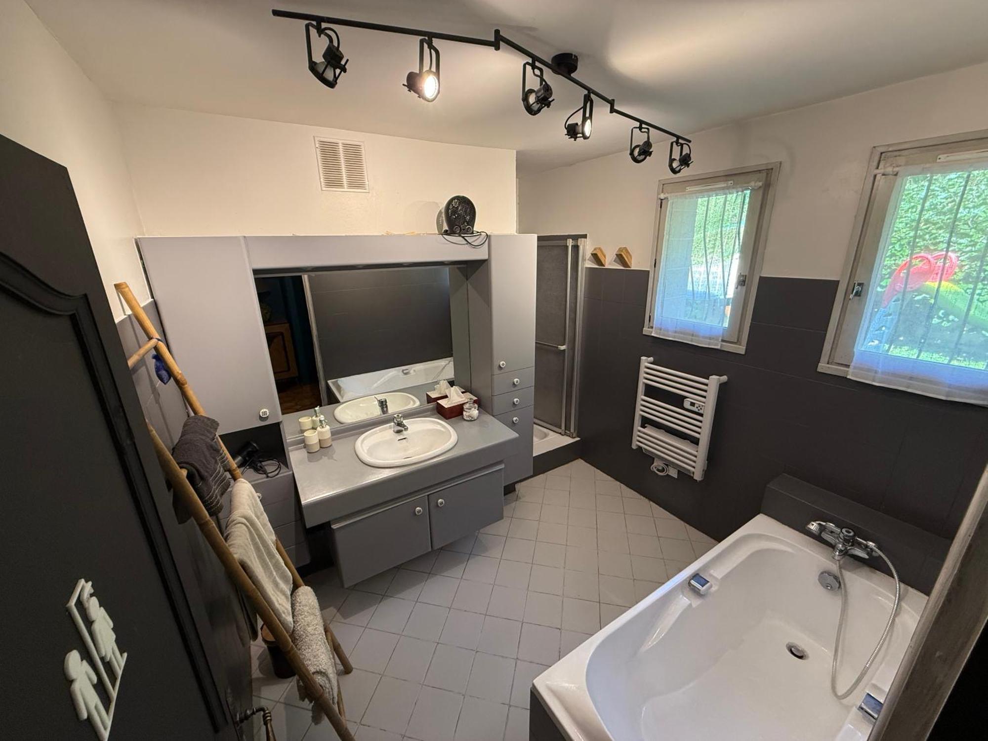 Maison Au Calme A La Campagne Saint-Pierre-de-Bailleul Eksteriør bilde